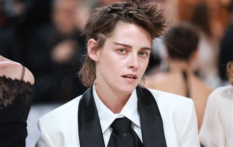 Kristen Stewart Nude Pics, Porn & Sex Scenes – NEW 2023